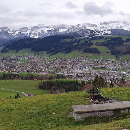 Bnb Bergsicht Dettighofen Buitenkant foto